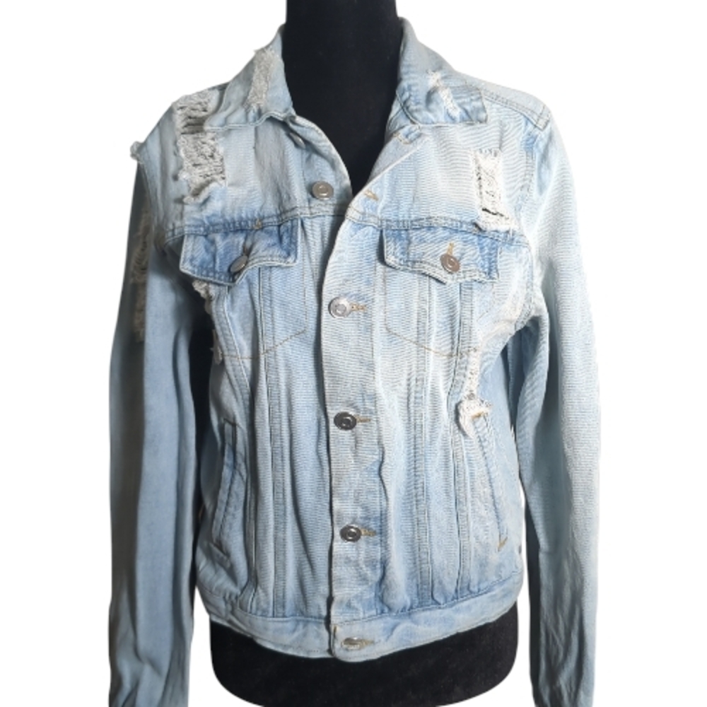 Love Tree Large Distressed Light Wash Cropped Jean Jacket Button Down Retro Y2K